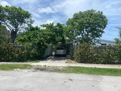 520 Sw 15th Terrace Delray Beach FL 33444