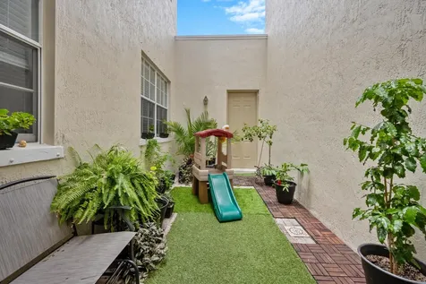 609 Nw 24th Avenue Boynton Beach FL 33426