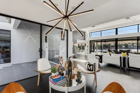 201 Palm Trail Delray Beach FL 33483