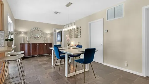 4821 Ne 29 Avenue Fort Lauderdale FL 33308