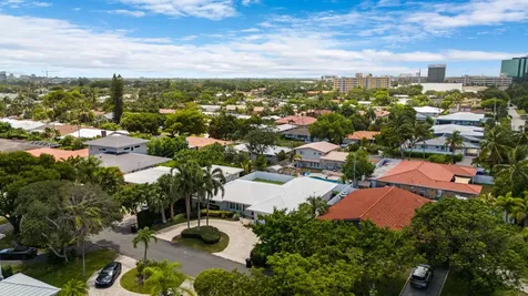 4821 Ne 29 Avenue Fort Lauderdale FL 33308