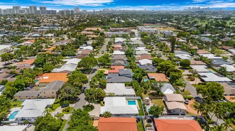 4821 Ne 29 Avenue Fort Lauderdale FL 33308