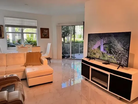 804 E Windward Way Lantana FL 33462