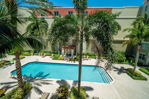 804 E Windward Way Lantana FL 33462