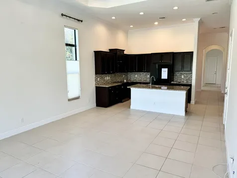 320 Se Fascino Circle Port Saint Lucie FL 34984