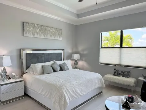 320 Se Fascino Circle Port Saint Lucie FL 34984