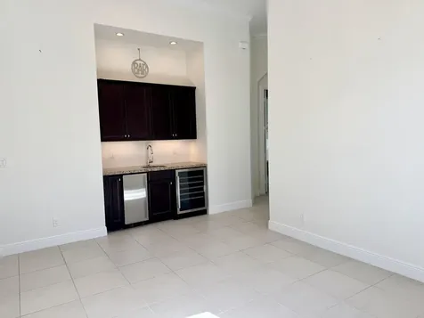 320 Se Fascino Circle Port Saint Lucie FL 34984