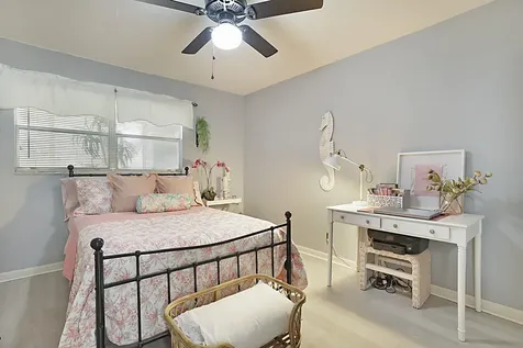 37 Brittany A Delray Beach FL 33446