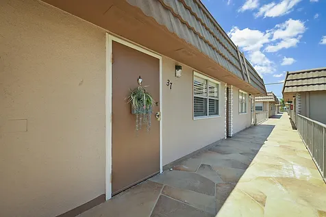 37 Brittany A Delray Beach FL 33446