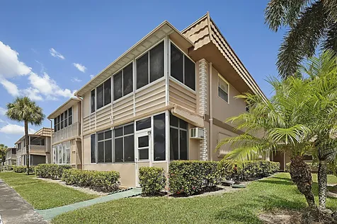 37 Brittany A Delray Beach FL 33446