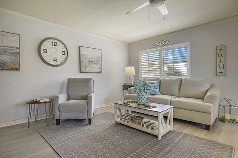 37 Brittany A Delray Beach FL 33446