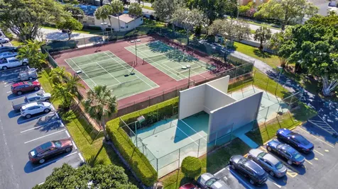 3910 Inverrary Boulevard Lauderhill FL 33319
