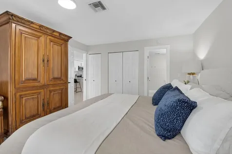 13725 Flora Place, Unit C Delray Beach FL 33484