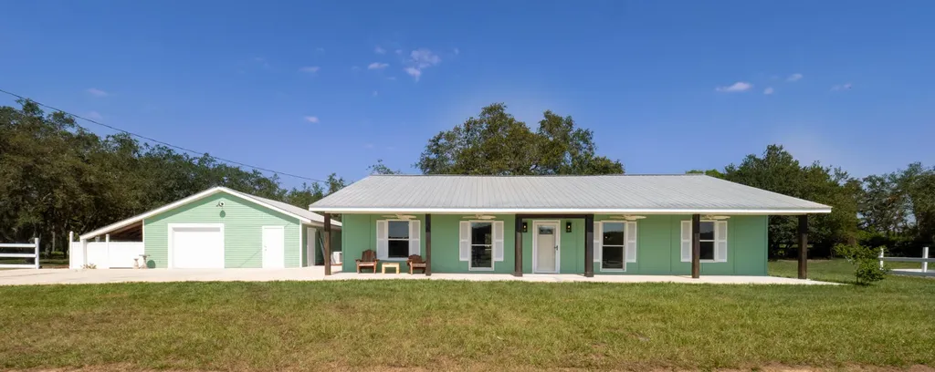 2011 Hartt Road Sebring FL 33870