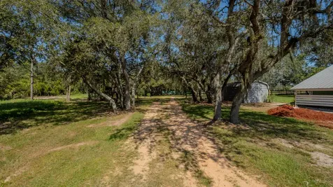 2011 Hartt Road Sebring FL 33870