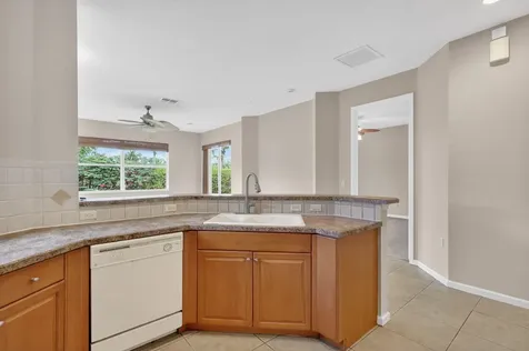 906 Mariner Bay Boulevard Hutchinson Island FL 34949