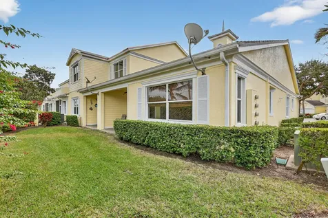 906 Mariner Bay Boulevard Hutchinson Island FL 34949