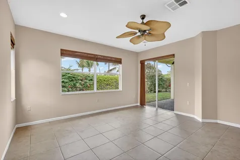 906 Mariner Bay Boulevard Hutchinson Island FL 34949