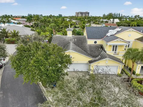 906 Mariner Bay Boulevard Hutchinson Island FL 34949