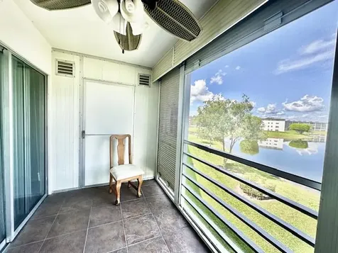 3031 Lincoln B Boca Raton FL 33434