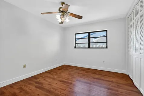 19811 W Oakmont Drive Hialeah FL 33015