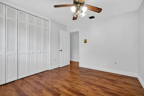 19811 W Oakmont Drive Hialeah FL 33015