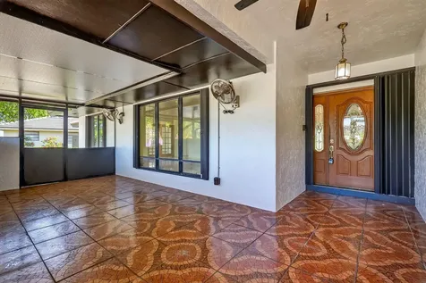 19811 W Oakmont Drive Hialeah FL 33015