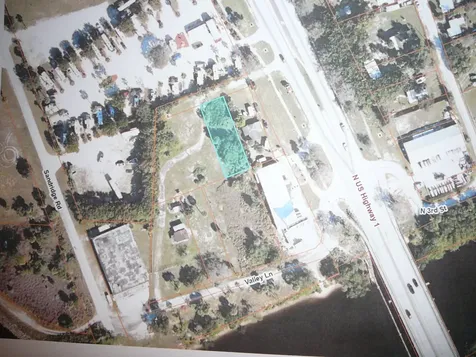 904 Valley Lane Fort Pierce FL 34946