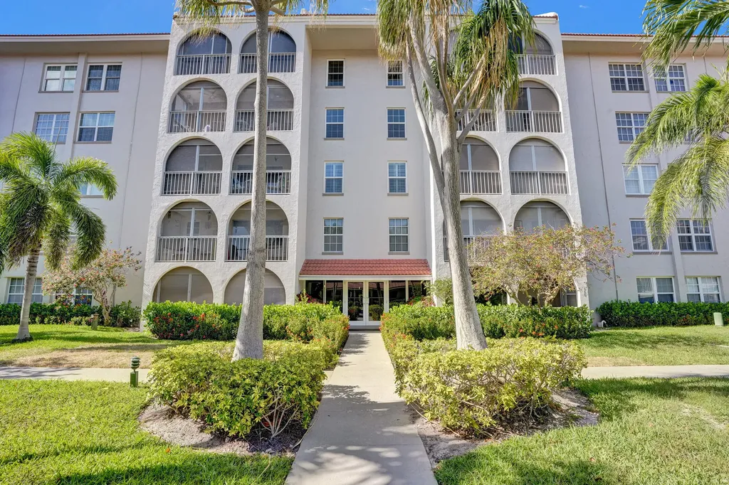 250 Ne 20th Street Boca Raton FL 33431