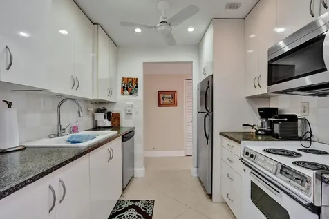 250 Ne 20th Street Boca Raton FL 33431