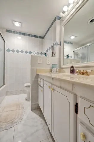 250 Ne 20th Street Boca Raton FL 33431
