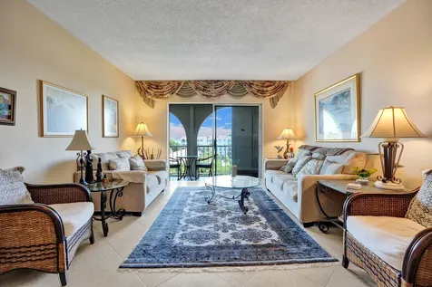 250 Ne 20th Street Boca Raton FL 33431