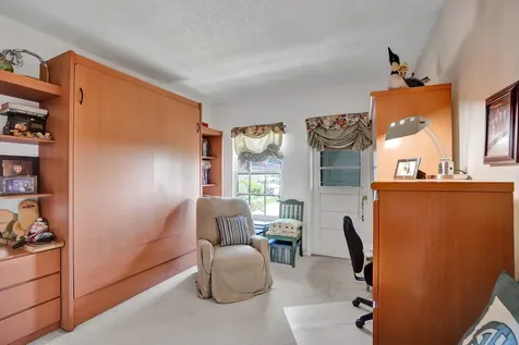 250 Ne 20th Street Boca Raton FL 33431