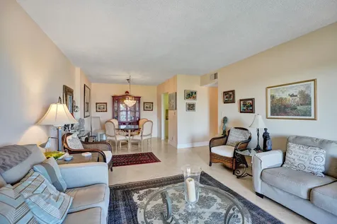 250 Ne 20th Street Boca Raton FL 33431