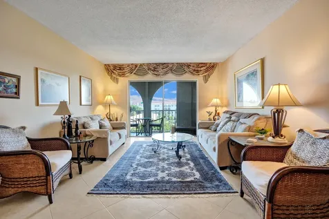 250 Ne 20th Street Boca Raton FL 33431
