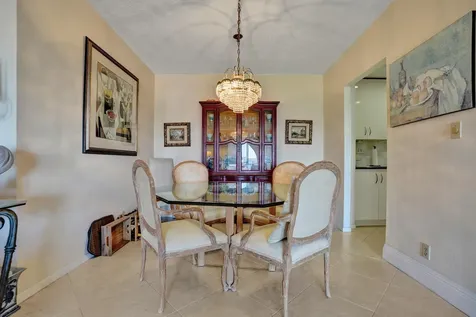 250 Ne 20th Street Boca Raton FL 33431