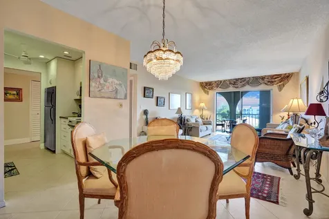 250 Ne 20th Street Boca Raton FL 33431