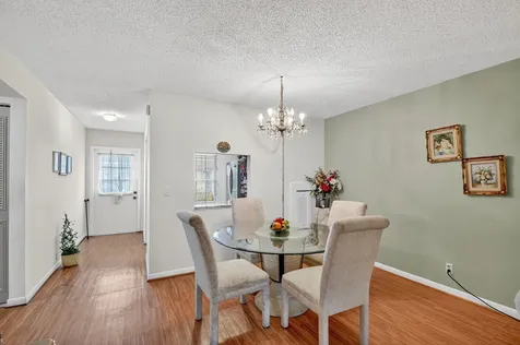 522 Franconia Circle Lake Worth FL 33467