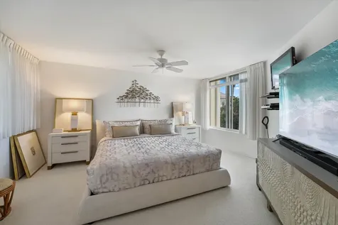 2370 Ne Ocean Boulevard Stuart FL 34996