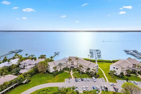 2370 Ne Ocean Boulevard Stuart FL 34996