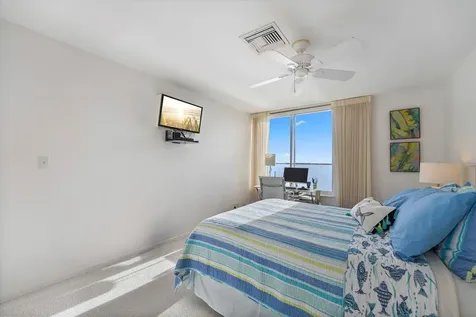2370 Ne Ocean Boulevard Stuart FL 34996