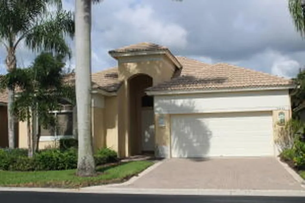 10836 Grande Boulevard West Palm Beach FL 33412