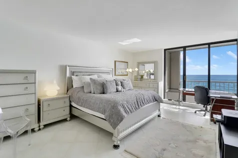 5250 N Ocean Drive Singer Island FL 33404