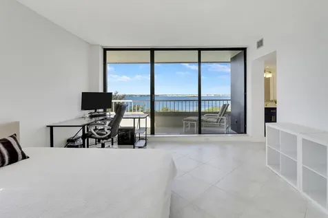 5250 N Ocean Drive Singer Island FL 33404