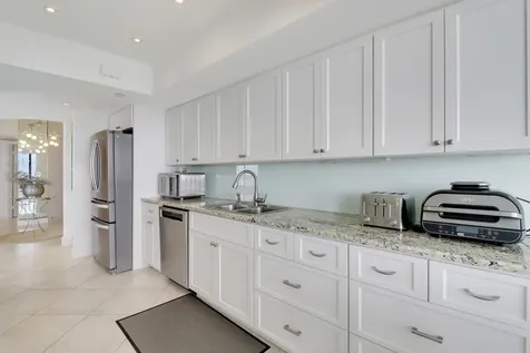 5250 N Ocean Drive Singer Island FL 33404