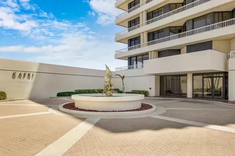 5250 N Ocean Drive Singer Island FL 33404