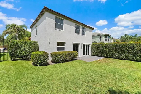 2737 Pienza Circle Royal Palm Beach FL 33411