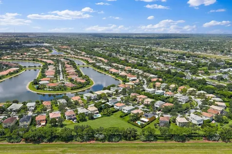 2737 Pienza Circle Royal Palm Beach FL 33411