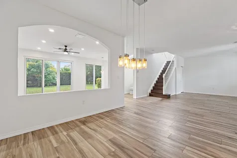 2737 Pienza Circle Royal Palm Beach FL 33411