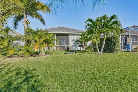2622 Country Golf Drive Wellington FL 33414